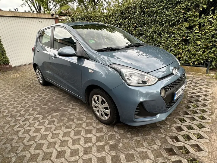 Hyundai i10