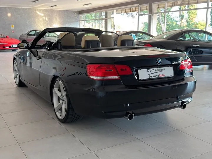 BMW 335