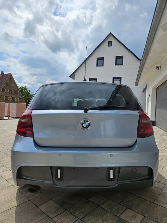 BMW 123