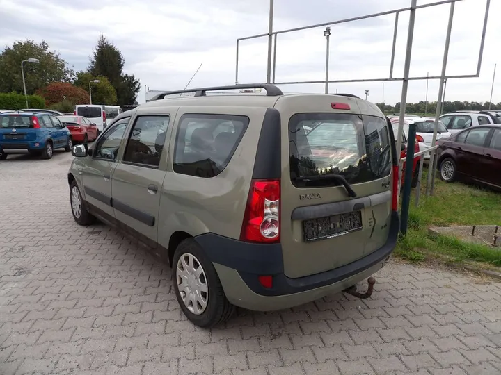 Dacia Logan