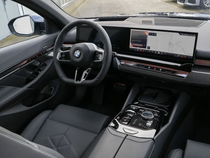BMW 540