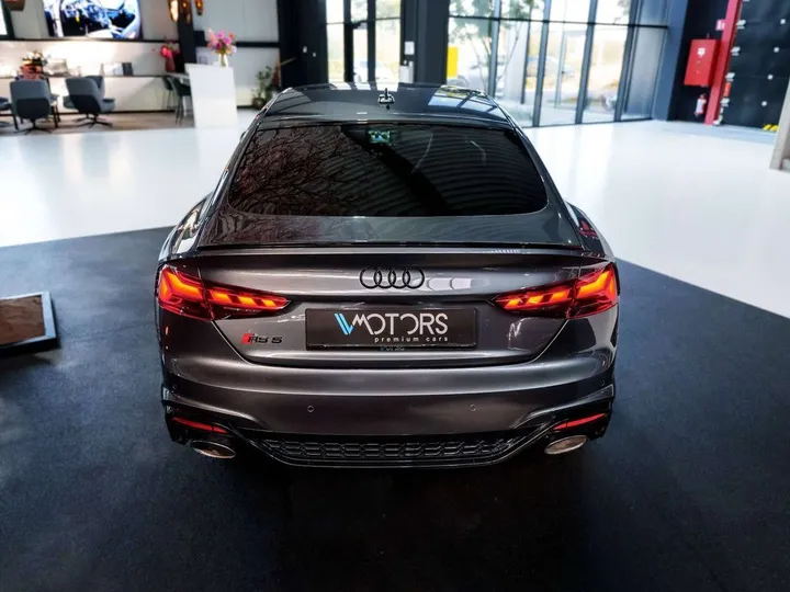 Audi RS5