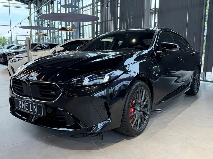 BMW M235