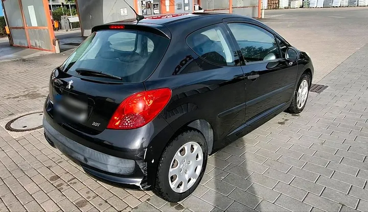 Peugeot 207