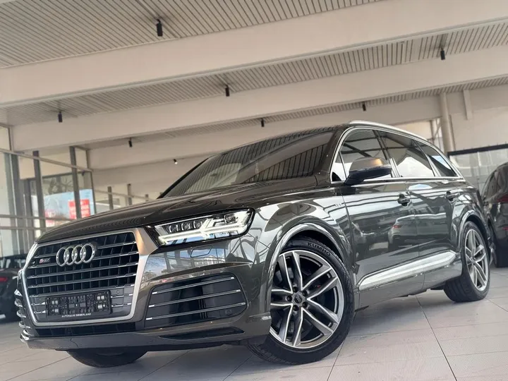 Audi SQ7