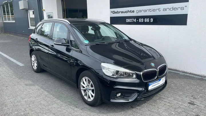 BMW 216