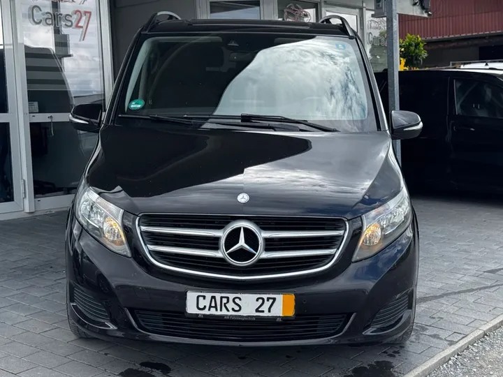 Mercedes-Benz V 250