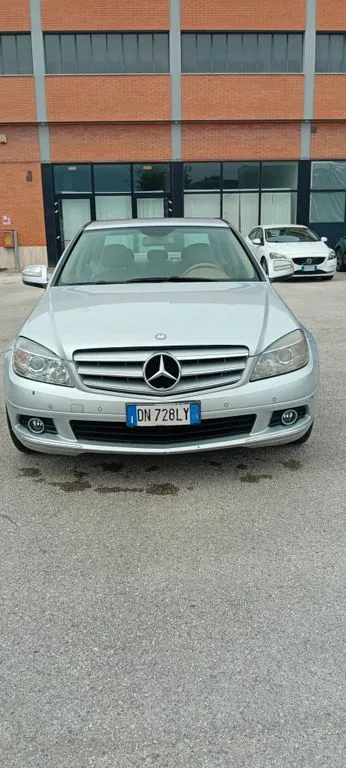 Mercedes-Benz C 280