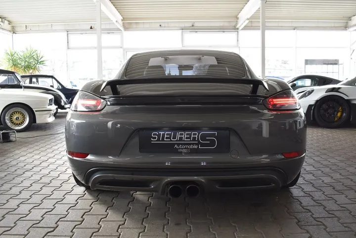 Porsche Cayman