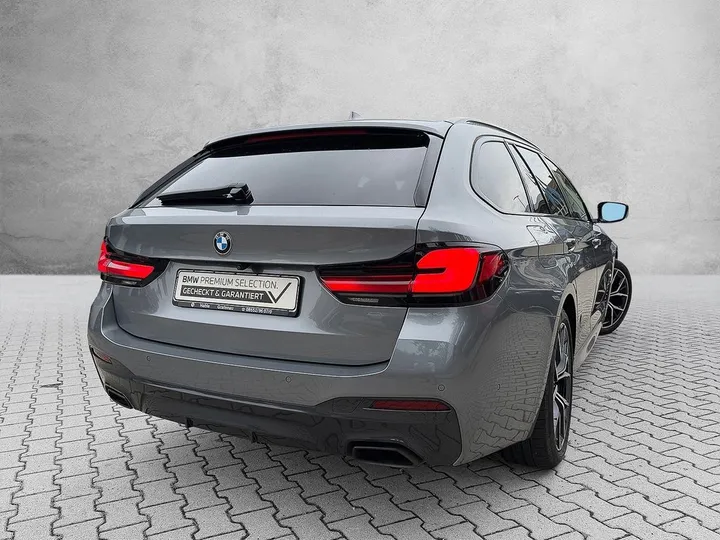 BMW 540