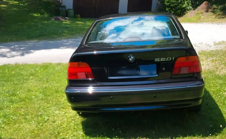 BMW 520