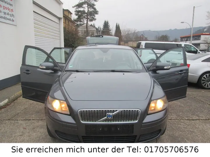 Volvo V50