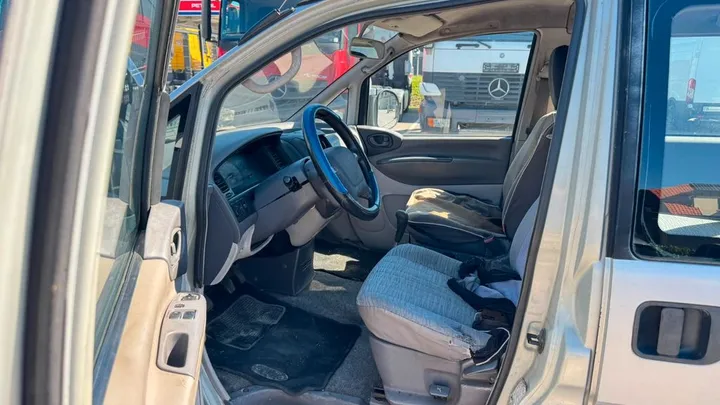 Mitsubishi Space Gear
