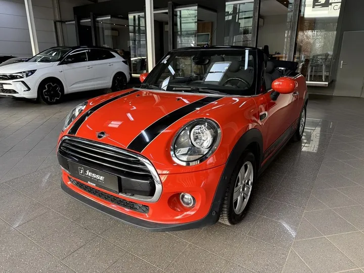 MINI Cooper Cabrio