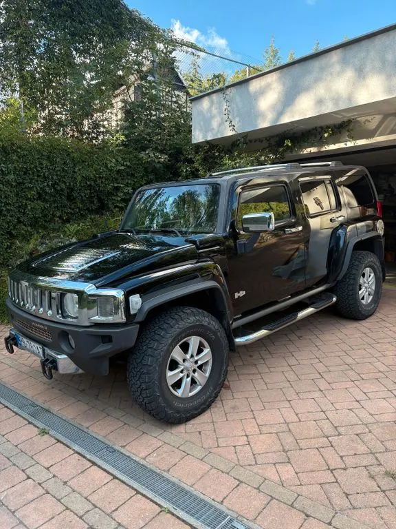 Hummer H3