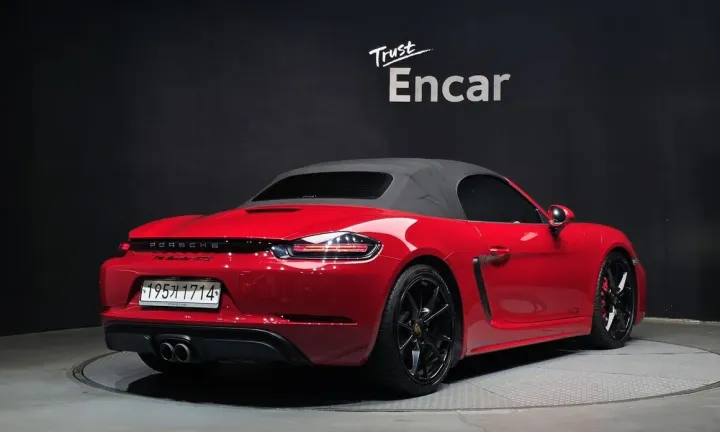 Porsche 718