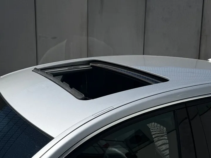Mercedes-Benz E 350
