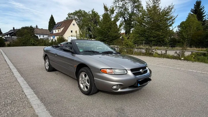 Chrysler Stratus