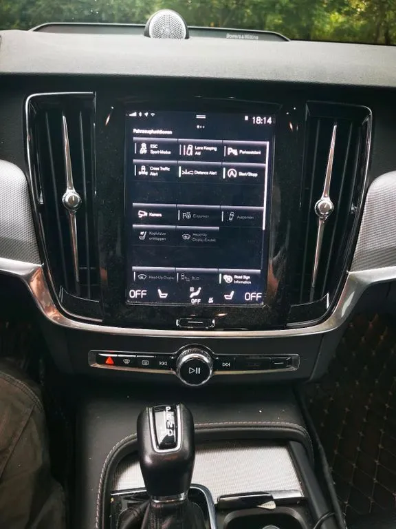 Volvo 360