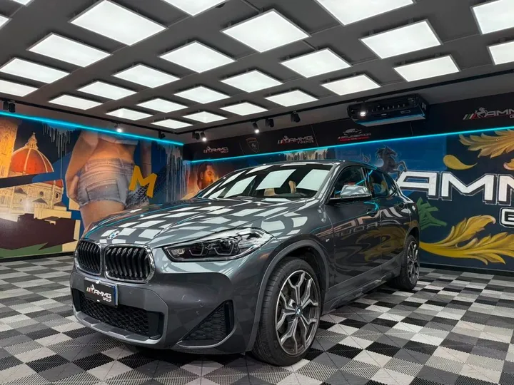 BMW X2