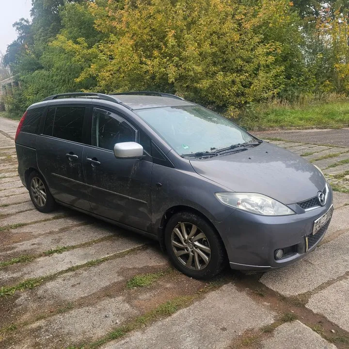 Mazda 5