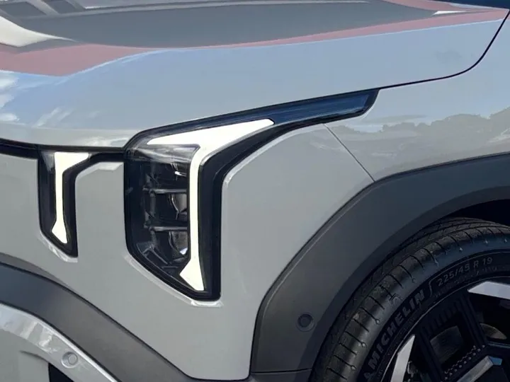 Kia EV2