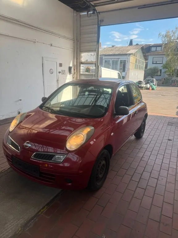 Nissan Micra