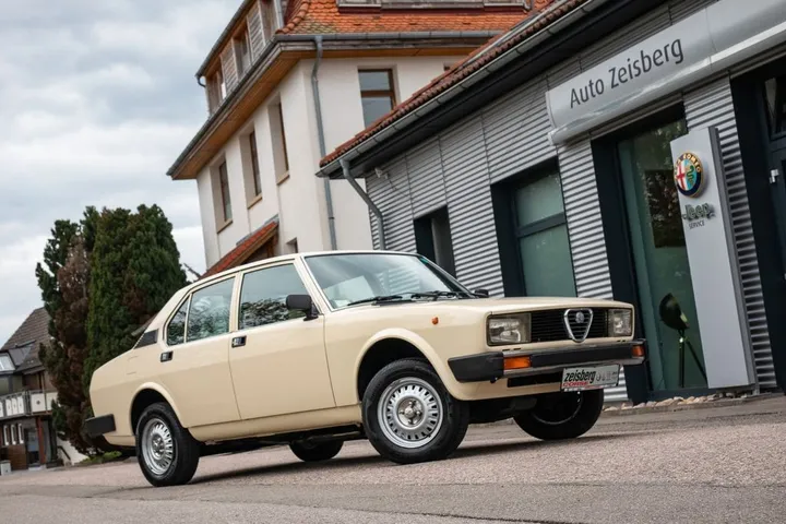 Alfa Romeo Alfetta