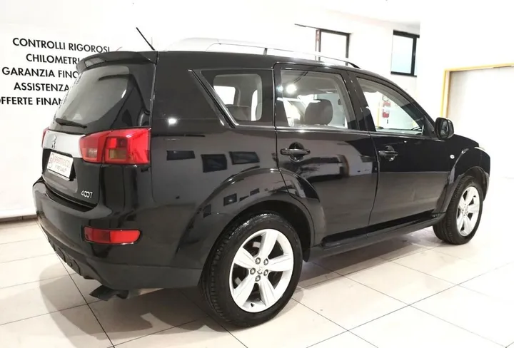 Peugeot 4007