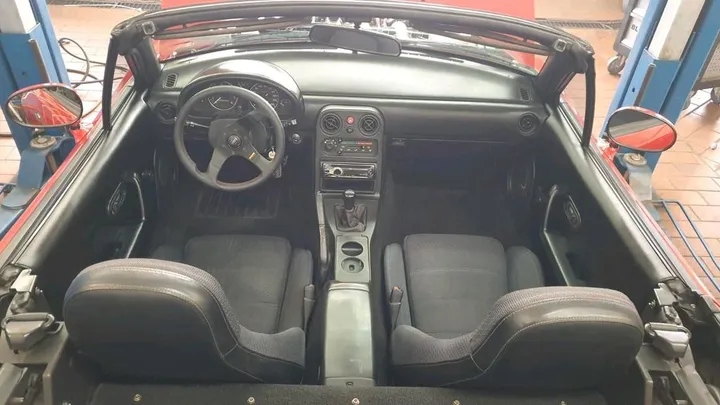 Mazda MX-5