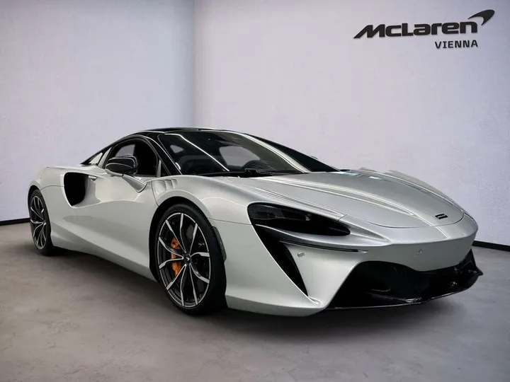 McLaren Artura