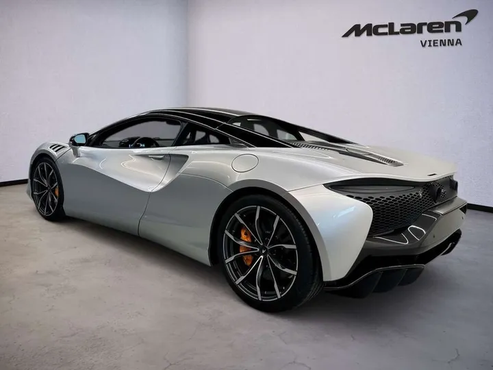 McLaren Artura