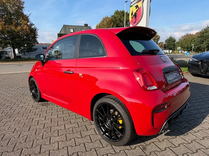 Abarth 695