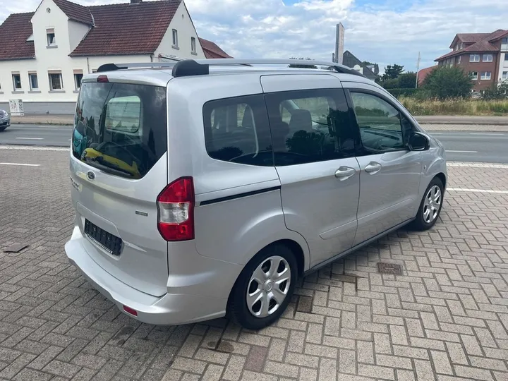 Ford Tourneo Courier