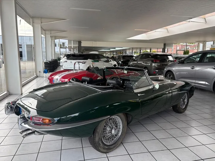 Jaguar E-Type