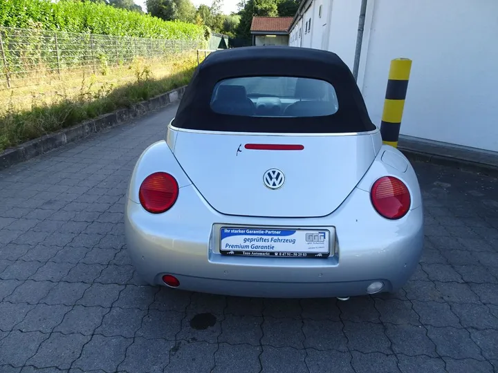 Volkswagen New Beetle