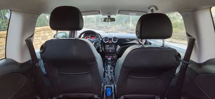 Opel Adam