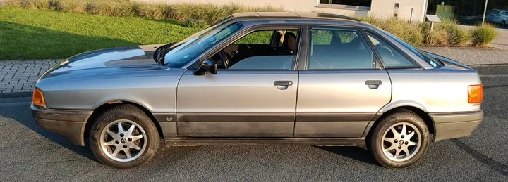 Audi 80