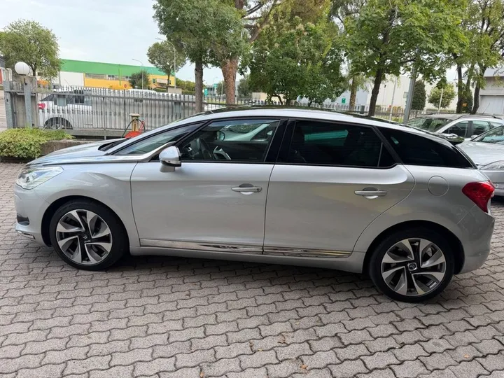 DS Automobiles DS5