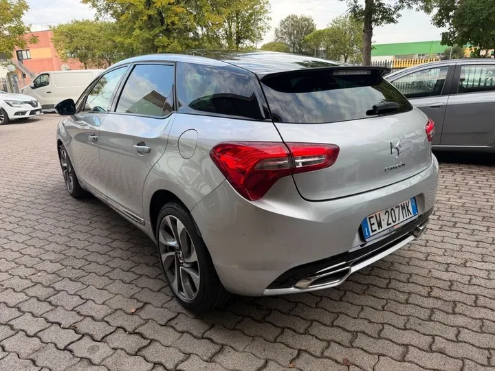 DS Automobiles DS5