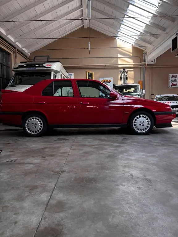 Alfa Romeo 155
