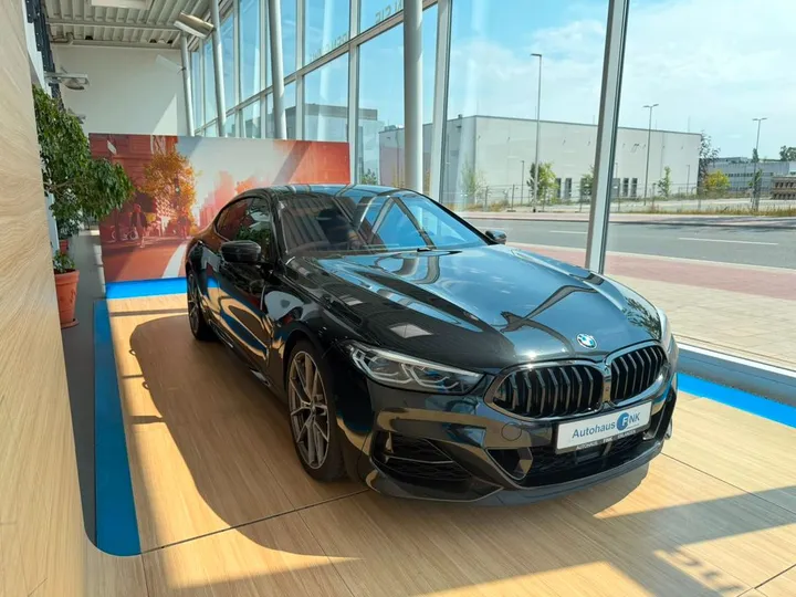 BMW M850