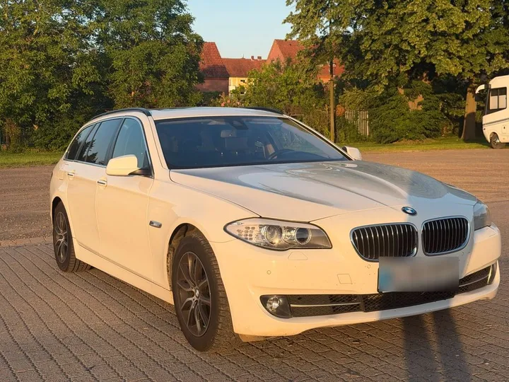 BMW 525