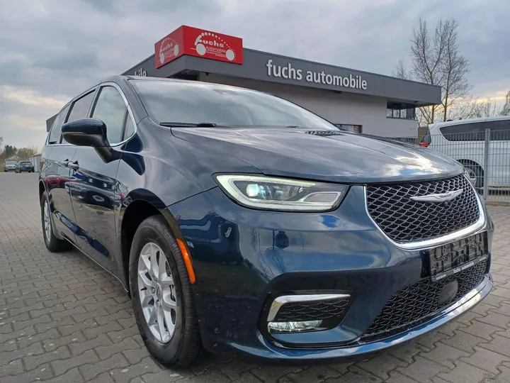 Chrysler Pacifica