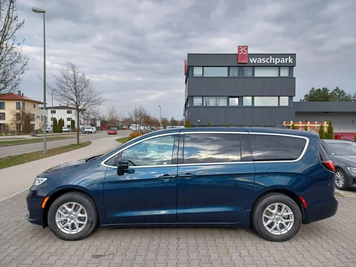 Chrysler Pacifica