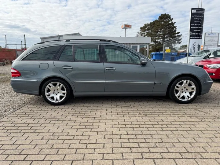 Mercedes-Benz E 280
