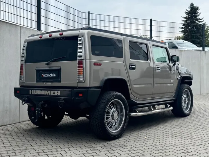 Hummer H2
