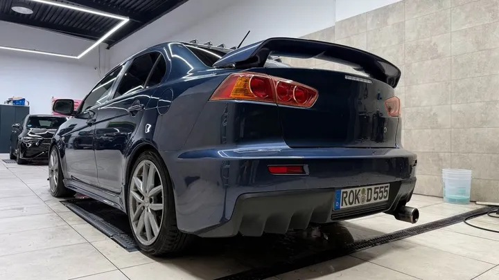 Mitsubishi Lancer