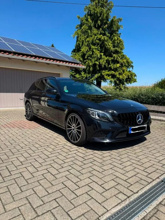 Mercedes-Benz C 200
