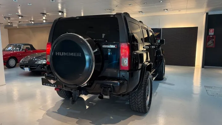 Hummer H3
